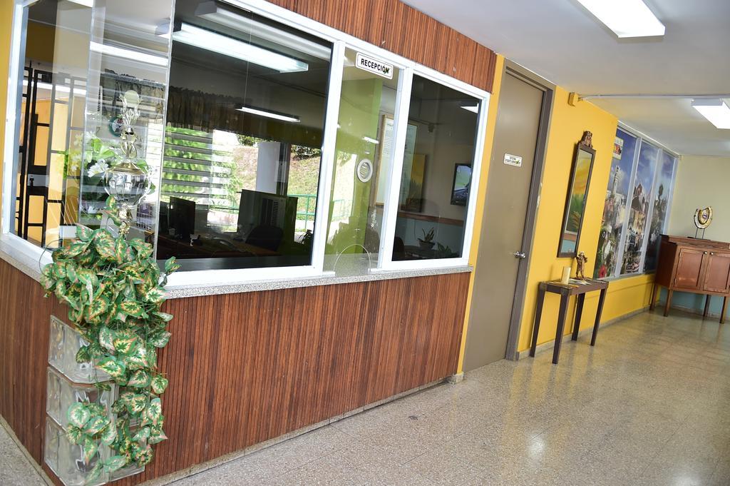 Hostal Universitario San Germán Exterior photo